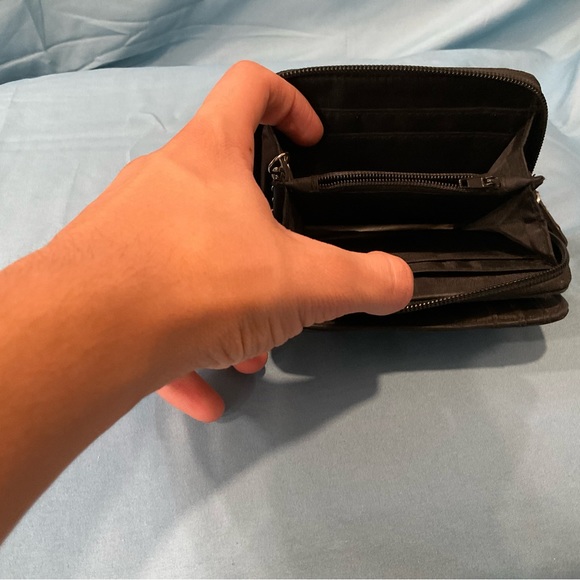 Black & pink, wallet - Picture 4 of 4